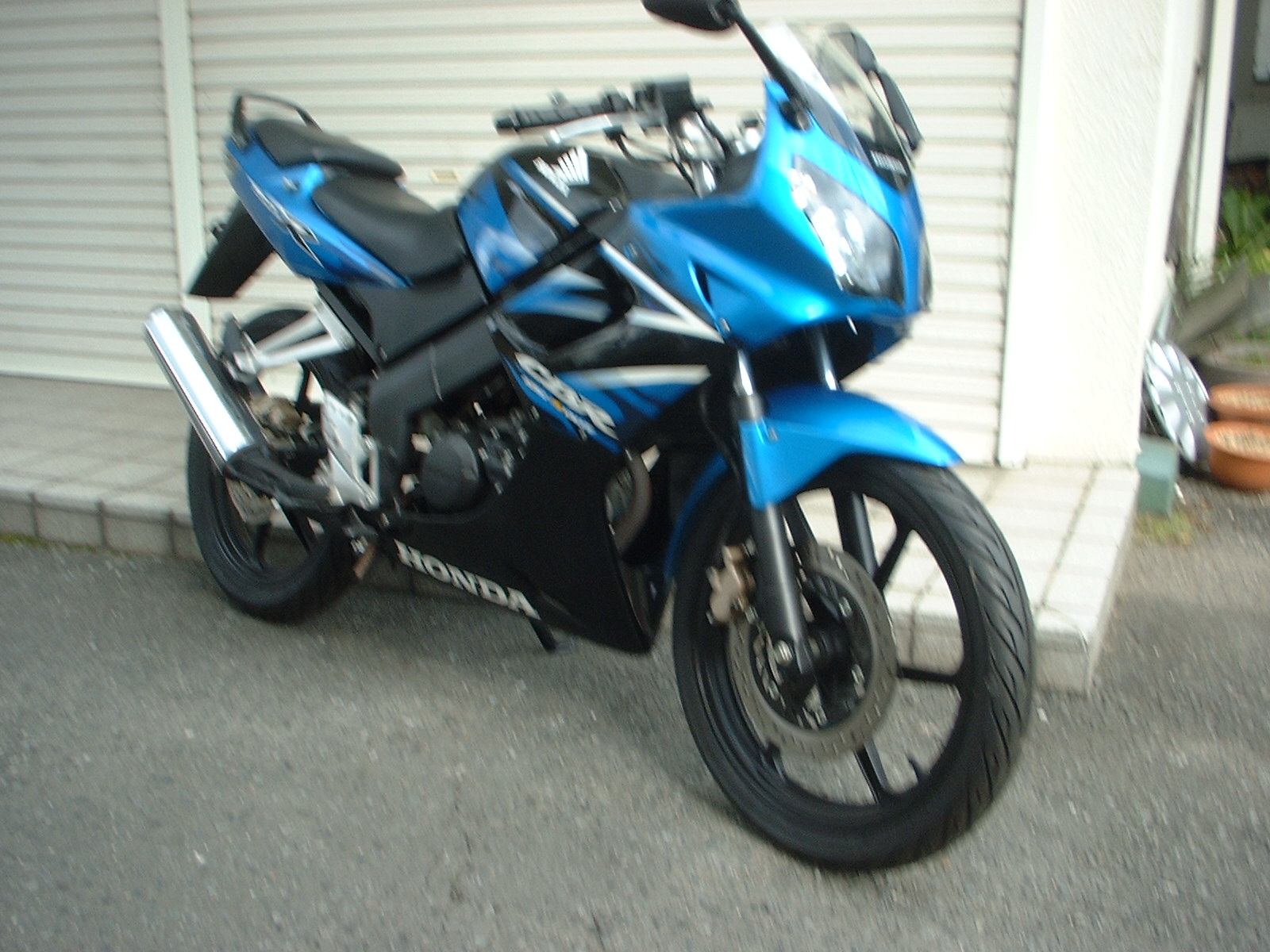 【HONDA】CBR150R